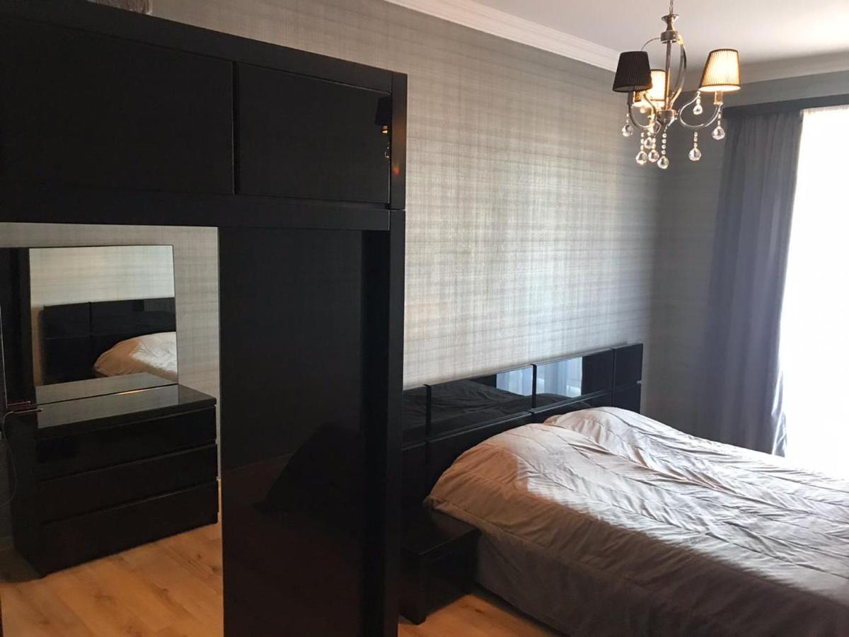 Rustaveli Apartment City Centre Тбилиси Екстериор снимка